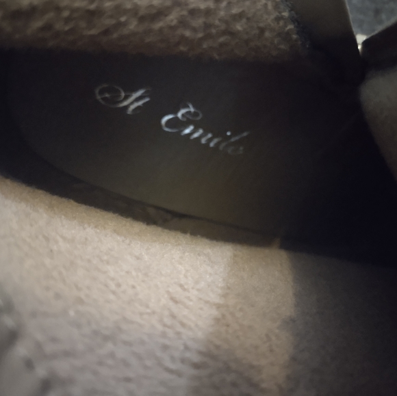 St Emile heeled boots like new - Picture 4 of 5